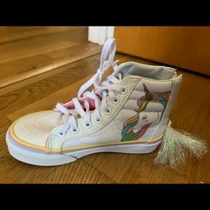 High-top unicorn glitter Vans sk8-hi zip uncicorn rainbow/white glitter net